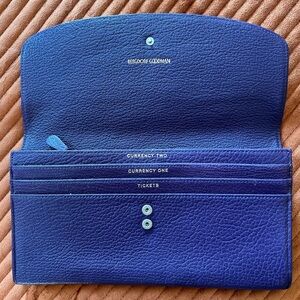 Bergdorf Goodman Leather Travel Wallet / Clutch ✈️✨